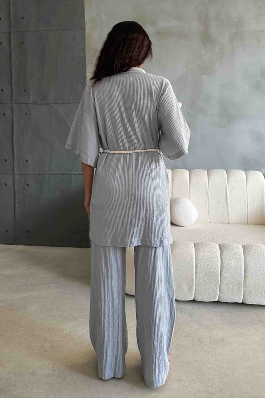 TKM-03615 Mavi Gofre Kumaş Halat Kuşaklı Kimono Bağlamalı Palazzo Pantolon İkili Takım - 4