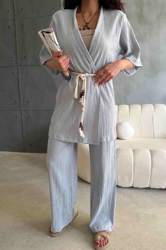 TKM-03615 Mavi Gofre Kumaş Halat Kuşaklı Kimono Bağlamalı Palazzo Pantolon İkili Takım - 3
