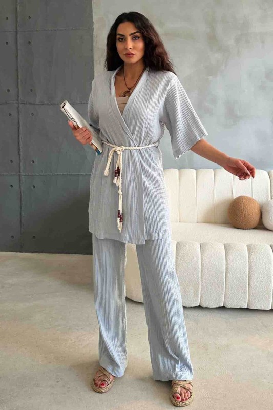 TKM-03615 Mavi Gofre Kumaş Halat Kuşaklı Kimono Bağlamalı Palazzo Pantolon İkili Takım - 1