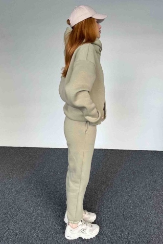 TKM-03643 Haki Less Kabartma Yazı Baskılı Kapüşonlu Sweatshirt Jogger Üç İplik Şardonlu İkili Takım - 5