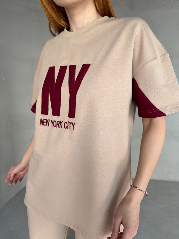 TKM-03655 Bej Rengi Bordo NY Nakışlı Bisiklet Yaka Tshirt Bel Lastikli Palazzo Alt İkili Takım