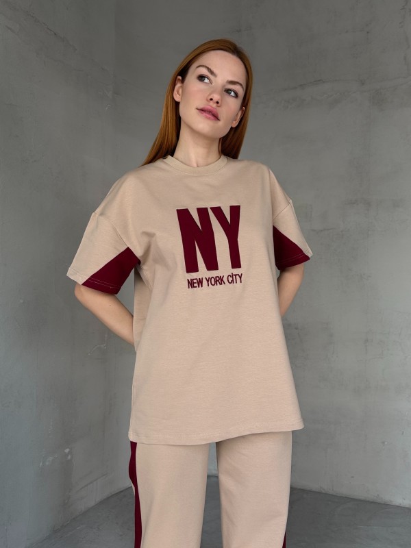 TKM-03655 Bej Rengi Bordo NY Nakışlı Bisiklet Yaka Tshirt Bel Lastikli Palazzo Alt İkili Takım