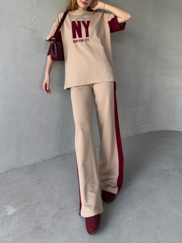 TKM-03655 Bej Rengi Bordo NY Nakışlı Bisiklet Yaka Tshirt Bel Lastikli Palazzo Alt İkili Takım