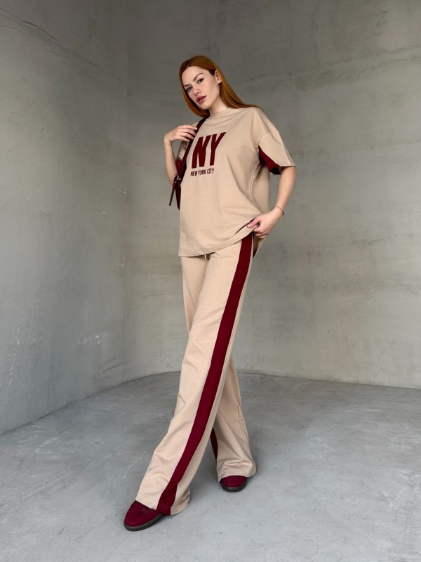 TKM-03655 Bej Rengi Bordo NY Nakışlı Bisiklet Yaka Tshirt Bel Lastikli Palazzo Alt İkili Takım
