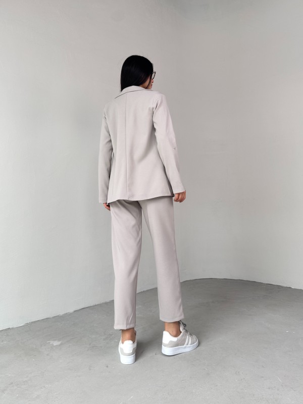 TKM-03675 Taş Rengi Vatkalı Blazer Ceket Kemerli Havuç Pantolon Atlas Kumaş İkili Takım - 6