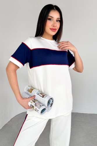 Cappmoda - TKM-03709 Beyaz Garnili Tişört Şeritli Pantolon Modal Kumaş İkili Takım (1)