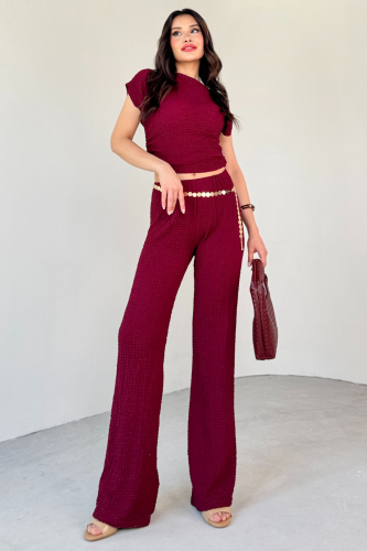 TKM-13288 Bordo Bubble Kumaş Kayık Yaka Büzgülü Bluz Salaş Pantolon İkili Takım 
