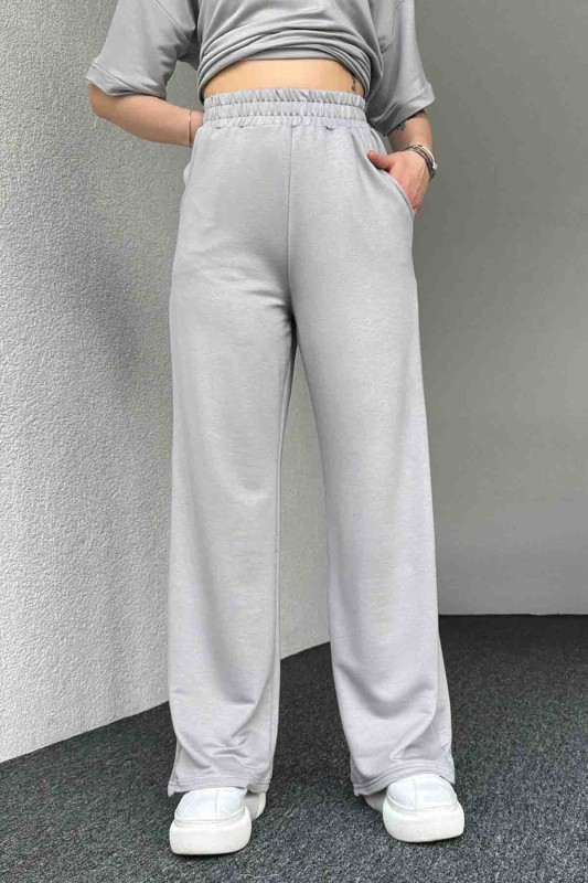 TKM-3583 Gri Kristal Modal Kumaş V Yaka Basic Tshirt Salaş Pantolon İkili Takım