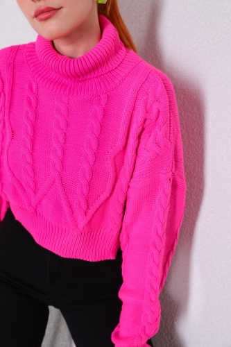Cappmoda - TRK-05299 Pembe Örgü Desenli Balıkçı Yaka Crop Triko Kazak (1)