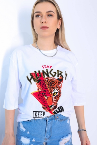 Cappmoda - TSR-04145 Beyaz Stay Hungry Baskılı Salaş Tişört (1)
