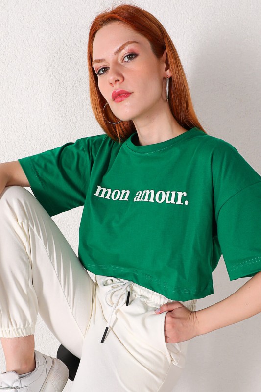 TSR-04196 Yeşil Mon Amour Yazı Baskılı Crop Salaş Tişört