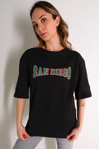 TSR-04211 Siyah San Diego Süzene Nakışlı Salaş Tişört - Thumbnail
