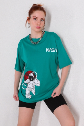 TSR-04253 Yeşil Nasa Astronot Baskılı Salaş Tişört - Thumbnail