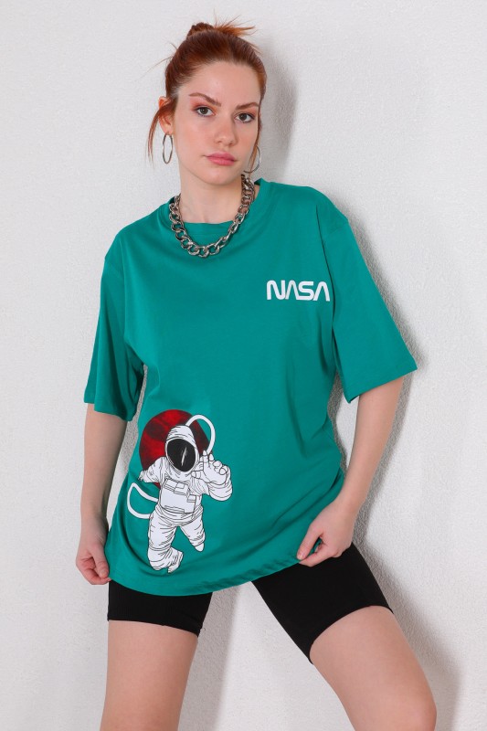 TSR-04253 Yeşil Nasa Astronot Baskılı Salaş Tişört