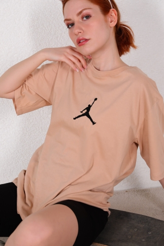 TSR-04270 Taş Rengi Basketbol Nakışlı Tişört - Thumbnail