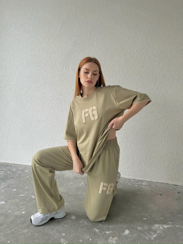 TSR-04331 Haki FG Süzene Nakış Bisiklet Yaka Tişört
