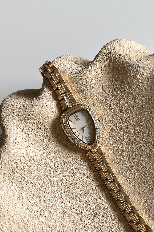 Zorel Beyaz Taşlı Kadran Gold Çelik Kordon Kadın Kol Saati